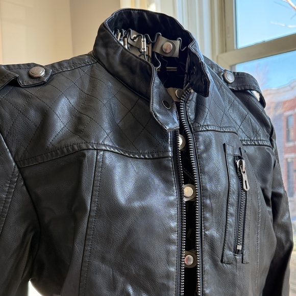 Other - Men's Black Leather Jacket